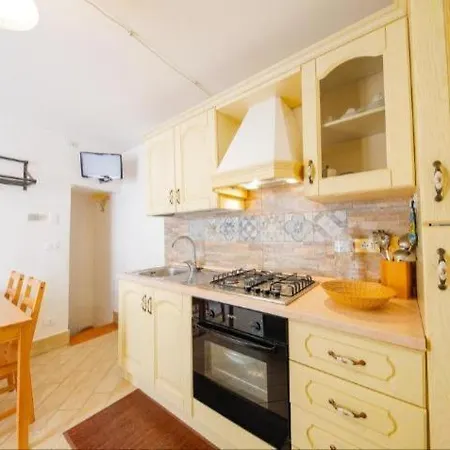 Tower Sea View Holiday home Cefalu
