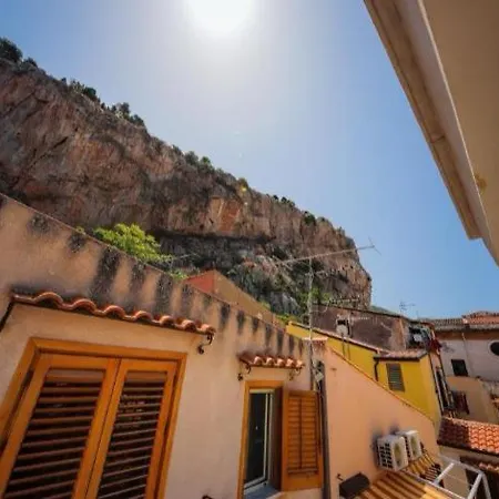 Vakantiehuis Tower Sea View Cefalù