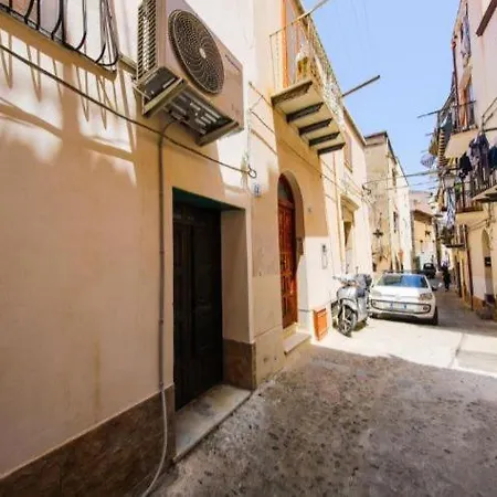 Tower Sea View بيت للعطل *